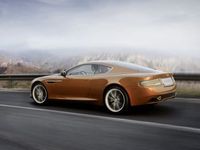 Aston Martin Virage : Sportowa zabawka dla bogatych